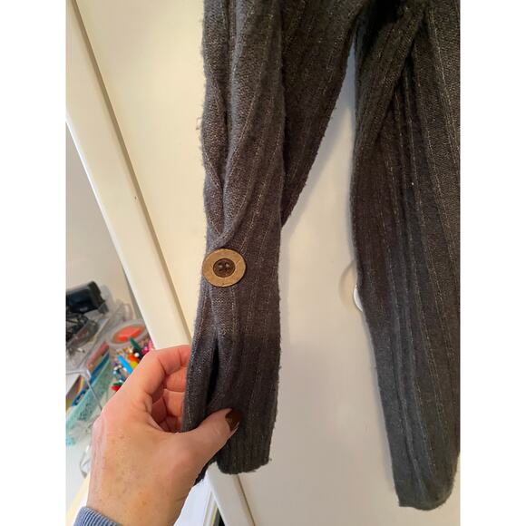 Intimately Free People Around The Clock Henley Top Gray Oversized size small - Picture 4 of 6